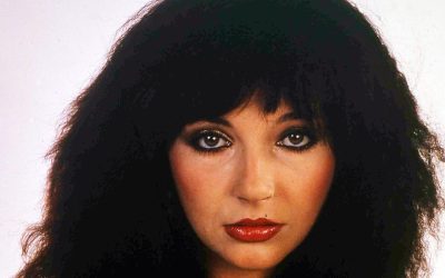 Kate Bush se lance dans la bataille contre l’utilisation de l’IA sans le consentement des artistes !
La célèbre chanteuse Kate Bush s’engage activement dans une campagne pour défendre les droits des artistes face à l’utilisation non autorisée de l’intelligence artificielle. Découvrez pourquoi cette icône emblématique dit STOP à une pratique qui pourrait changer le paysage musical à jamais !