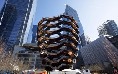 Le Vessel de New York : Une Réouverture Sécurisée Après une Tragédie
Un monument iconique marqué par un sombre passé se dévoile à nouveau au public avec des mesures de sécurité renforcées !