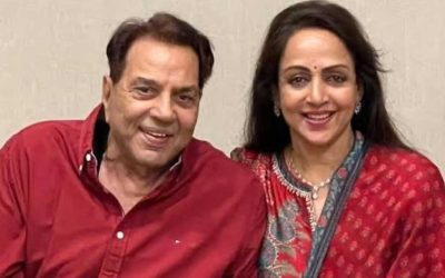 Quand le père d’Hema Malini a tenté de les séparerIl s’asseyait toujours à côté d’elle…