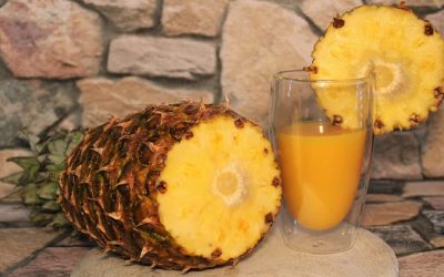 Réveillez votre vitalité matinale avec ce jus explosif à l’ananas et à la mangue !