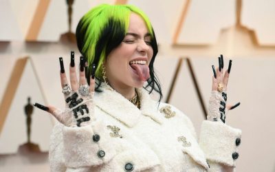 Les American Music Awards 2025 : Une Nuit Éblouissante pour Billie Eilish

Cette année, les American Music Awards ont été le théâtre d’une performance à couper le souffle, propulsant la talentueuse Billie Eilish sous les projecteurs comme jamais auparavant. Avec pas moins de sept trophées à son actif, elle a littéralement fait sensation et captivé le public !

Un Palmarès Impressionnant

Billie Eilish a fait forte impression en raflant pas moins de sept récompenses, établissant ainsi un nouveau record qui fera certainement parler de lui dans les années à venir. De la chanson de l’année à l’artiste féminine de l’année, chaque prix représentait une reconnaissance éclatante de son immense talent et de son impact sur l’industrie musicale.

Une Performance Mémorable

Au-delà des récompenses, sa performance sur scène a été un véritable chef-d’œuvre. Éblouissante et émotive, elle a su transporter le public dans un univers musical unique, où chaque note résonnait avec une profondeur inégalée.

Un Impact Durable

L’ascension fulgurante de Billie Eilish dans le monde de la musique ne montre aucun signe de ralentissement. Avec ses sept victoires aux American Music Awards 2025, elle confirme non seulement son statut d’icône contemporaine mais aussi celui d’une artiste capable de toucher les cœurs avec authenticité et passion.

Conclusion : La Magie des American Music Awards 2025

Les American Music Awards 2025 resteront gravés dans les mémoires non seulement pour les victoires éclatantes mais également pour l’énergie palpable qui émanait du public. Billie Eilish a su conquérir tous ceux présents ce soir-là, marquant ainsi une étape importante dans sa carrière déjà légendaire. Qui sait ce que l’avenir lui réserve ? Un phénomène à suivre sans aucun doute !